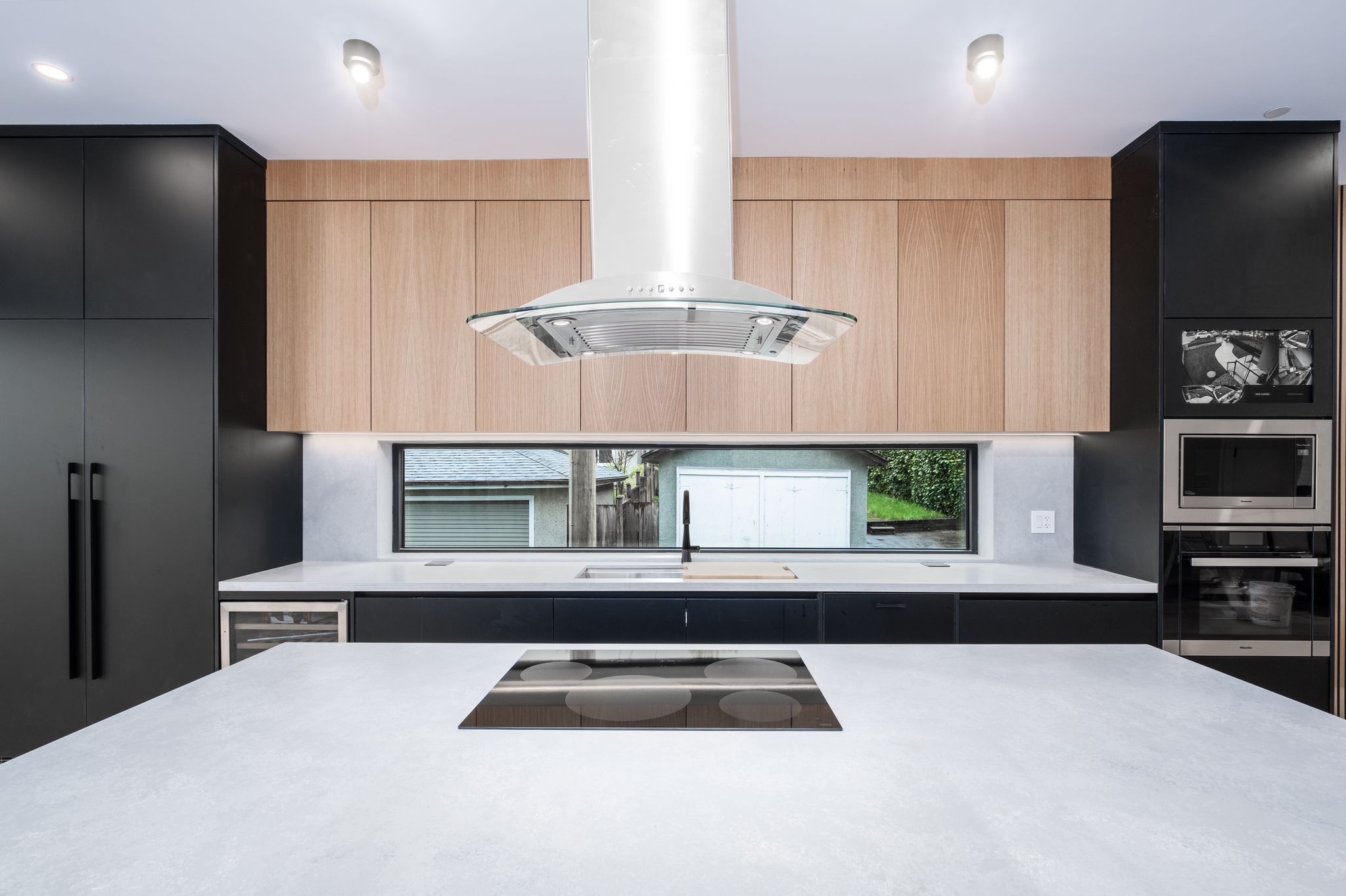 DESIGNED KITCHEN 设计与厨柜订制安装一站式